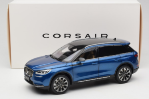Lincoln Corsair Bleu OEM 1:18 LINCOLN001 Métal Moulé — image 8 sur 8