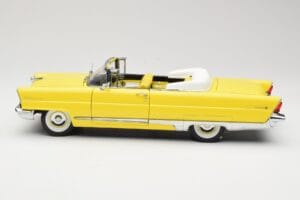 Lincoln Premiere Cabriolet Jaune Sun Star 1:18 4641 Métal Moulé — image 4 sur 8