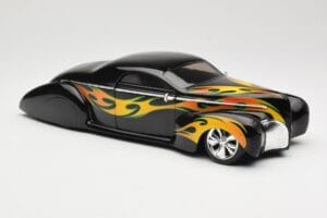 Lincoln Zephyr Scrape Custom Noir avec Flammes Hot Wheels 1:18 57319 Métal Moulé — image 6 sur 8