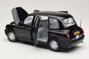 London Taxi TX1 Noir Sun Star 1:18 1120 Métal Moulé — image 5 sur 8