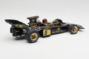 Lotus 72D #5 E. Fittipaldi John Player Special GP Spain 1972 MCG 1:18 MCG18610F Métal Moulé — image 3 sur 6