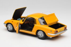 Lotus Elan S/E Racing Jaune AUTOart 1:18 75352 Métal Moulé — image 5 sur 8