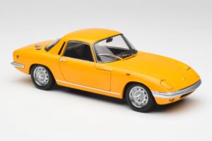 Lotus Elan S/E Racing Jaune AUTOart 1:18 75352 Métal Moulé — image 6 sur 8