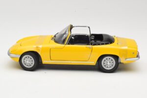 Lotus Elan S3 Cabriolet Jaune Sun Star 1:18 4052 Métal Moulé — image 3 sur 6