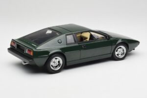 Lotus Esprit S1 Vert AUTOart 1:18 75302 Métal Moulé — image 3 sur 8
