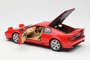 Lotus Esprit V8 Rouge AUTOart 1:18 75311 Métal Moulé — image 5 sur 8