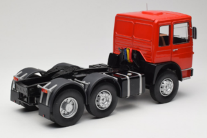 MAN 16304 F7 Rouge Road Kings 1:18 RK180053 Métal Moulé — image 3 sur 8