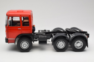 MAN 16304 F7 Rouge Road Kings 1:18 RK180053 Métal Moulé — image 4 sur 8