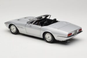 Maserati Ghibli Spyder Argent Minichamps 1:18 100122330 Métal Moulé — image 6 sur 7