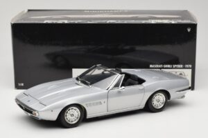 Maserati Ghibli Spyder Argent Minichamps 1:18 100122330 Métal Moulé — image 7 sur 7