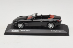 Maserati GranCabrio Noir Métallisé Minichamps 1:43 400123930 Métal Moulé