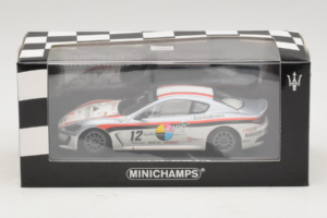 Maserati GranTurismo MC GT4 #12 Sperati / La Mazza Maserati MC 2010 Minichamps 1:43 400101212 Métal Moulé — image 5 sur 5