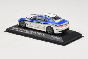 Maserati GranTurismo MC GT4 #9 Moncada / Petrini Maserati MC 2010 Minichamps 1:43 400101209 Métal Moulé — image 3 sur 5
