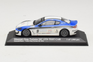 Maserati GranTurismo MC GT4 #9 Moncada / Petrini Maserati MC 2010 Minichamps 1:43 400101209 Métal Moulé