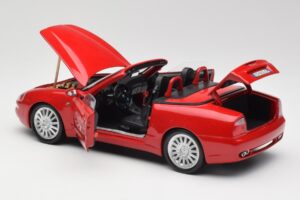 Maserati GT Spyder Rouge Bburago 1:18 34097 Métal Moulé — image 7 sur 8