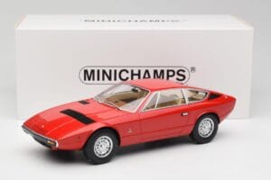 Maserati Khamsin Rouge Minichamps 1:18 107123821 Résine — image 6 sur 6