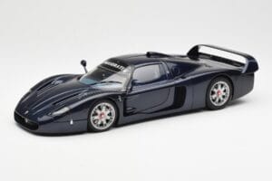 Maserati MC12 Road Car Bleu Metallic AUTOart 1:18 75802 Métal Moulé