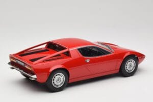 Maserati Merak Rouge Minichamps 1:18 107123761 Résine — image 2 sur 6