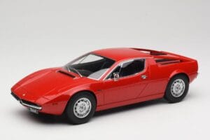 Maserati Merak Rouge Minichamps 1:18 107123761 Résine