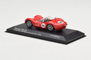 Maserati Tipo 61 #98 C. Shelby Times Mirror Grand Prix Riverside 1960 Minichamps 1:43 400601298 Métal Moulé — image 3 sur 4