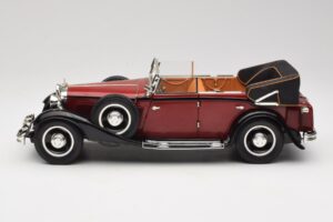 Maybach DS8 Zeppelin Rouge Anson 1:18 30413 Métal Moulé — image 4 sur 8