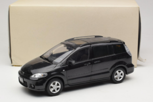 Mazda 5 Noir Paudi Model 1:18 2169BK Métal Moulé — image 8 sur 8