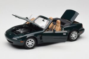 Mazda MX-5 NA Emerald Green Gate 1:18 01017 Métal Moulé — image 2 sur 8