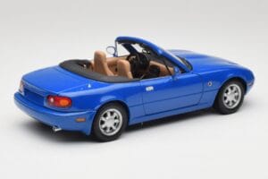 Mazda MX-5 NA Twilight Bleu Mica Gate 1:18 1013 Métal Moulé — image 3 sur 8