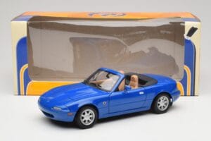 Mazda MX-5 NA Twilight Bleu Mica Gate 1:18 1013 Métal Moulé — image 8 sur 8