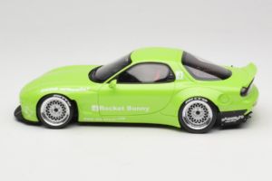 Mazda RX-7 FD Rocket Bunny Pearl Green Otto 1:18 OT1155 Résine — image 3 sur 6