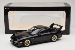 Mazda RX-7 FD Tuned Version Brilliant Black AUTOart 1:18 75968 Métal Moulé — image 8 sur 8