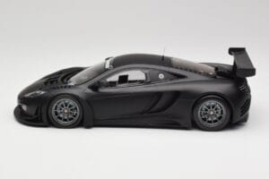 McLaren 12C GT3 Carbon Mat Noir Minichamps 1:18 151121390 Métal Moulé — image 3 sur 6