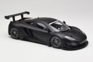 McLaren 12C GT3 Carbon Mat Noir Minichamps 1:18 151121390 Métal Moulé — image 4 sur 6