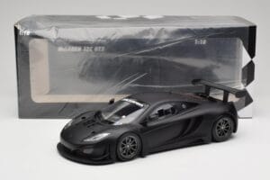 McLaren 12C GT3 Carbon Mat Noir Minichamps 1:18 151121390 Métal Moulé — image 6 sur 6