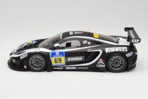 McLaren 12C GT3 Dorr Motorsport #69 C. Adams / M. Klasen 24 Hours Nurburgring 2013 Minichamps 1:18 151131369 Métal Moulé — image 3 sur 6