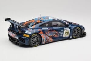 McLaren 12C GT3 #88 Von Ryan Racing A. Barff / T. Goodwin / B. Senna Spa 24 Hours 2013 Minichamps 1:18 151131388 Métal Moulé — image 2 sur 6
