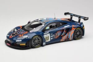McLaren 12C GT3 #88 Von Ryan Racing A. Barff / T. Goodwin / B. Senna Spa 24 Hours 2013 Minichamps 1:18 151131388 Métal Moulé