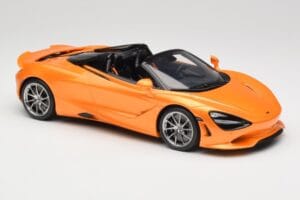 McLaren 750S Spider Papaya Orange GT Spirit 1:18 GT488 Résine — image 4 sur 6