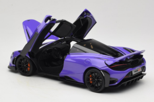 McLaren 765LT Violet HPD 1:18 HPD18005 Métal Moulé — image 5 sur 8
