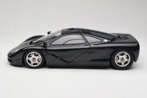 McLaren F1 Dark Blue Metallic Minichamps 1:12 530133128 Métal Moulé — image 5 sur 9