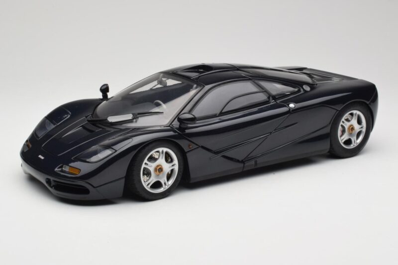McLaren F1 Dark Blue Metallic Minichamps 1:12 530133128 Métal Moulé