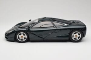 McLaren F1 Dark Green Metallic Minichamps 1:12 530133127 Métal Moulé — image 5 sur 9