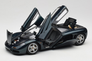 McLaren F1 Vert LCD 1:18 LCD18014-GR Métal Moulé — image 2 sur 8
