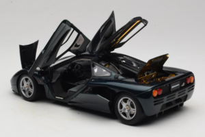 McLaren F1 Vert LCD 1:18 LCD18014-GR Métal Moulé — image 5 sur 8