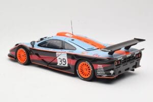 McLaren F1 GTR #39 Gulf R. Bellm / A. Gilbert / M. Sekiya 24 Hours of Le Mans 1997 UT Models 1:18 39725 Métal Moulé — image 7 sur 8