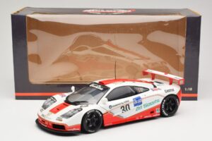 McLaren F1 GTR GT1 #30 West Competition J. Nielsen 1996 UT Models 1:18 39624 Métal Moulé — image 8 sur 8