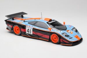 McLaren F1 GTR Gulf #41 P. Gounon / S. Oloffson 24 Hours of Le Mans 1997 Minichamps 1:18 530133741 Métal Moulé — image 6 sur 8
