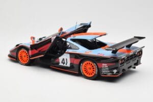 McLaren F1 GTR #41 P-H. Raphanel / C. Gounon / A. Olofsson 24 Hours of Le Mans 1997 UT Models 1:18 39727 Métal Moulé — image 5 sur 8