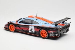 McLaren F1 GTR #41 P-H. Raphanel / C. Gounon / A. Olofsson 24 Hours of Le Mans 1997 UT Models 1:18 39727 Métal Moulé — image 7 sur 8