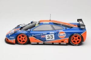McLaren F1 GTR Gulf Racing #33 S. Bellm / A. Weaver / J. Lehto 24 Hours of Le Mans 1996 Minichamps 1:18 530133633 Métal Moulé — image 4 sur 8